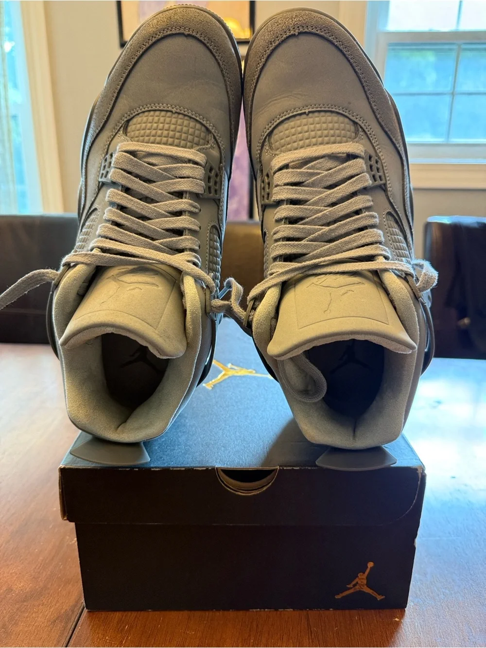 Jordan Retro High-Top Sneakers in Grey